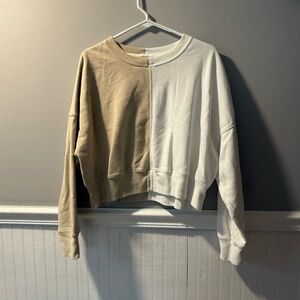 Abercrombie Women’s Cropped Crewneck Large